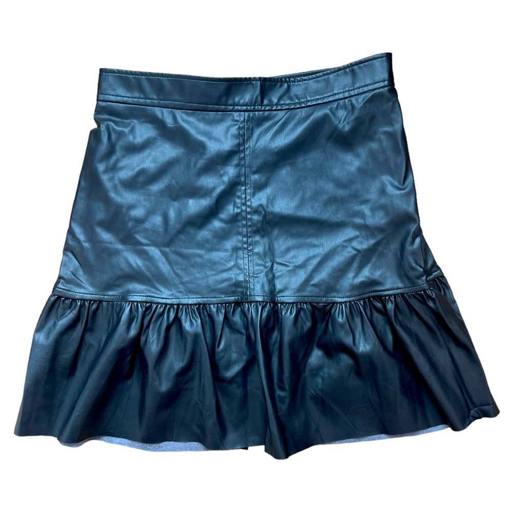 New H&M faux leather skirt size 8